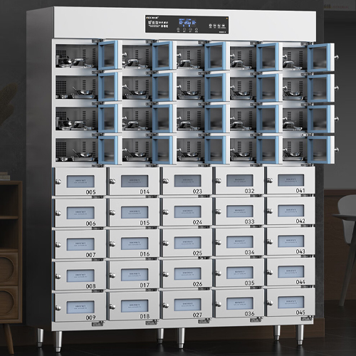 商用多格消毒柜：高效消毒解決方案，餐具衛(wèi)生新選擇